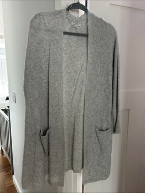 American Eagle Outfitters Light Gray Open-Front Ribbed Cardigan